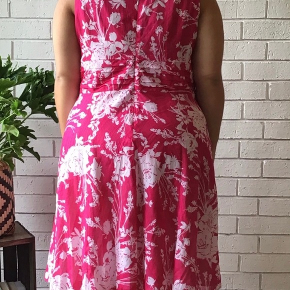 ⭐️ Fashion Bug | pretty pink and white floral sleeveless dress - Picture 3 of 5